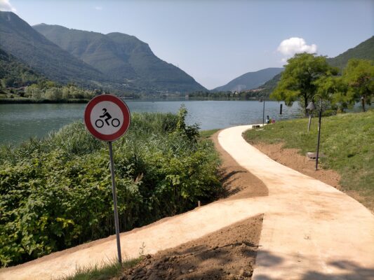 Pavimentazione ecocompatibile ciclopedonale