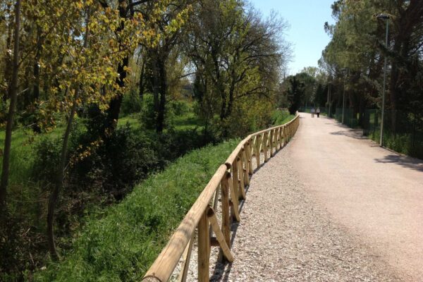 Pavimentazione ciclopedonale naturale ecocompatibile con inerte terroso stabilizzato