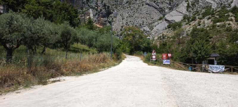 PAVIMENTAZIONE NATURALE IN TERRA STABILIZZATA FARA SAN MARTINO