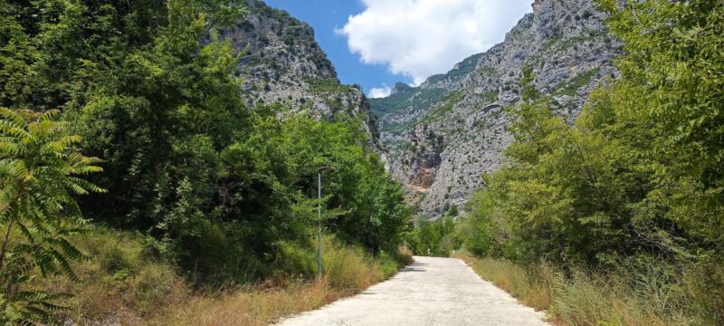 PAVIMENTAZIONE NATURALE IN TERRA STABILIZZATA FARA SAN MARTINO