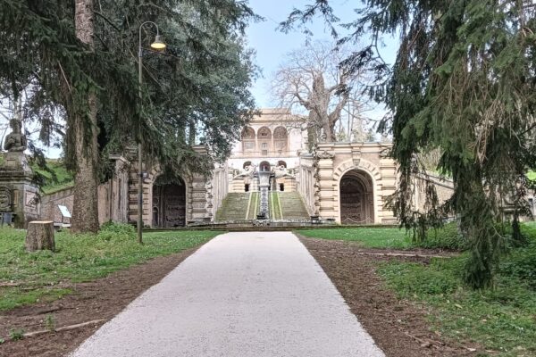 Pavimentazione permeabile alla Casina del Piacere, Caprarola (VT)
