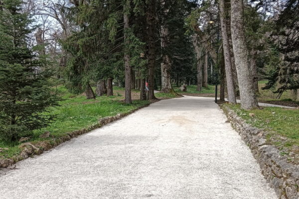 Pavimentazione permeabile alla Casina del Piacere, Caprarola (VT)