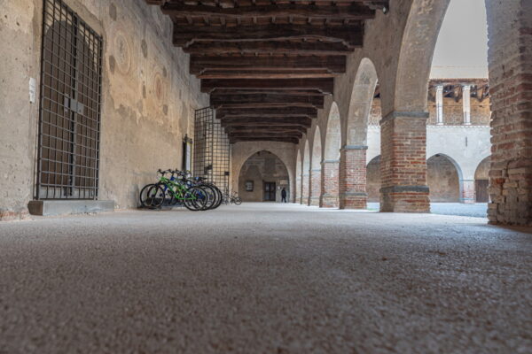 Pavimentazione ecocompatibile al Castello di Pandino (CR)